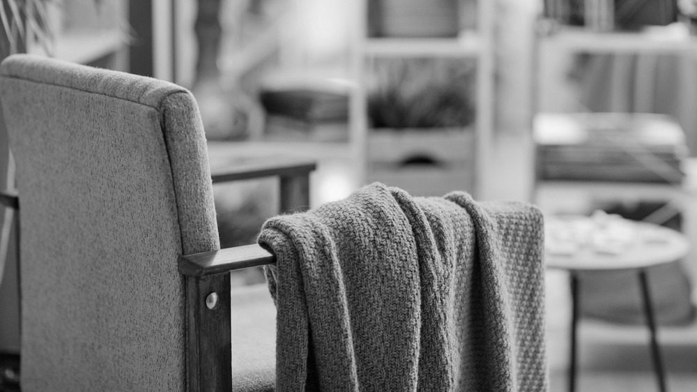 What to Do When a Sibling Has Moved Into Your Parent's House and Taken Control of Their Finances