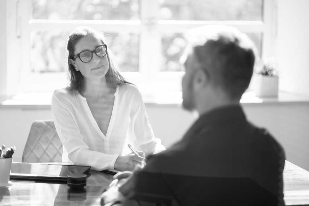 How Much Does a Litigation Lawyer Cost in Australia? A Strategic Guide