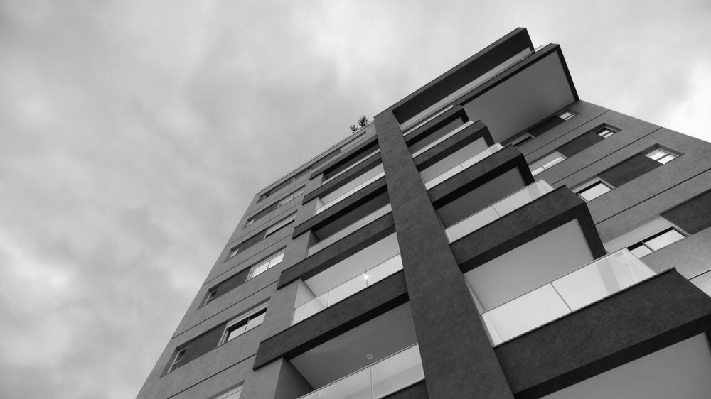 When Should a Family Lawyer Refer an Estate Dispute to a Specialist